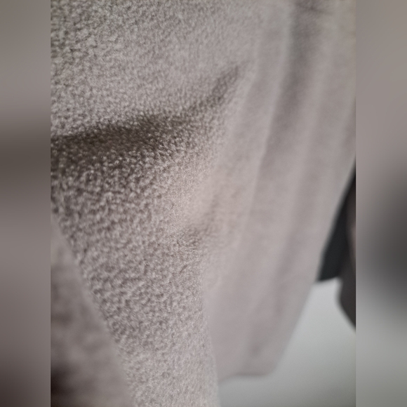 Antigua Grey Fleece Canadians Sweater with 1/4 Zip Size Large - Picture 3 of 7